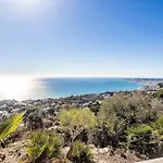 105 - Duplex With Views, Daire *