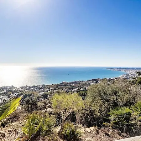 105 - Duplex With Views, Apartment *