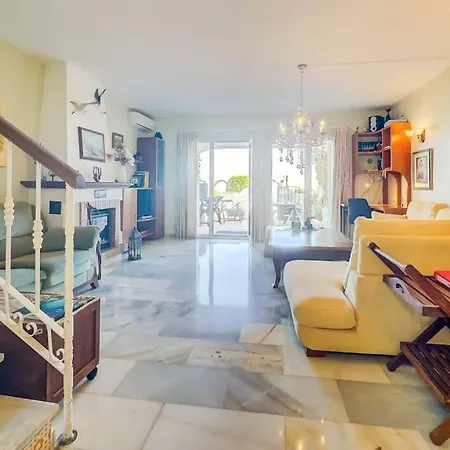 Apartament 105 - Duplex With Views, Benalmádena